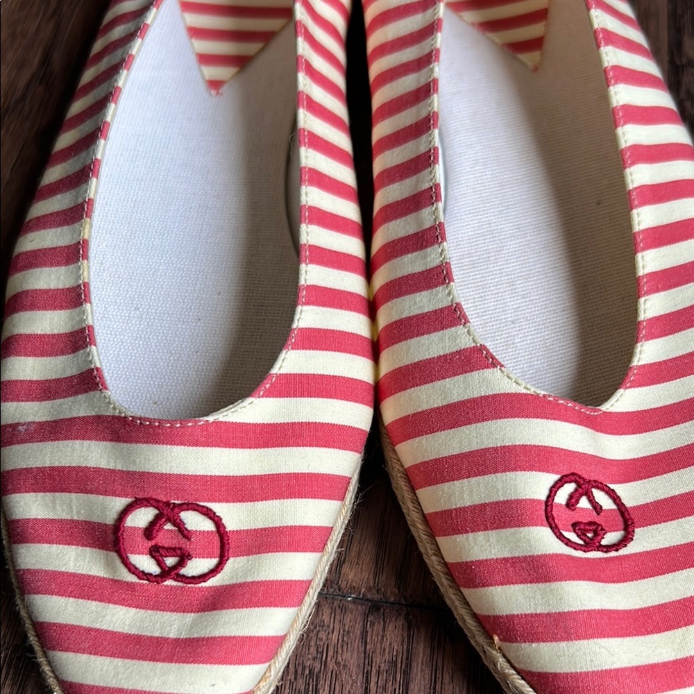 Vintage Gucci Red and White Striped Women's Flats Sz 40 - Picture 10 of 12